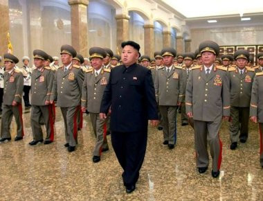 Είναι ο στρατός της Βόρειας Κορέας όσο ισχυρός πιστεύει ο Κιμ Γιονγκ Ουν; (βίντεο)